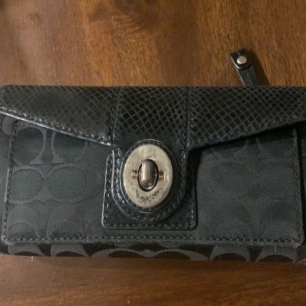 Used coach wallet
